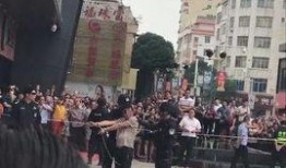 广西新闻夜班爆料案件最新,案情曲折，真相即将揭晓！”